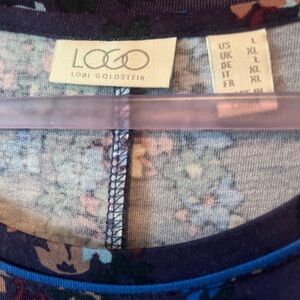 Lori Goldstein Floral Top